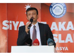 AK Parti'li Dağ: "Hak ve özgürlükler noktasında bu ülkeye sınıf atlattık"