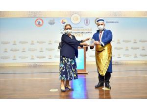 Ahilik Hizmet Ödülü bu yıl Halkbank Genel Müdürü Osman Arslan’a verildi