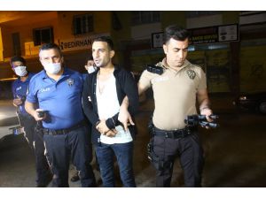 Adana'da kovalamaca sonucu yakalanan şüphelide 2 tabanca bulundu