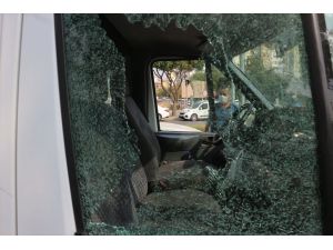Adana'da cenaze aracı sürücüsü silahlı saldırıda yaralandı
