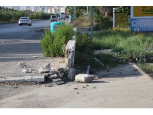 Antalya'da otomobilin çarptığı çocuk öldü