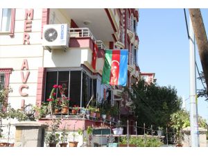 Iğdır'da her yer Türkiye ve Azerbaycan bayraklarıyla donatıldı