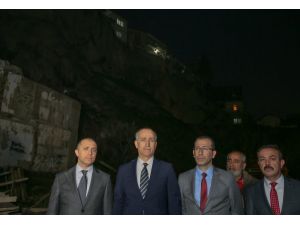 TOKİ Başkanı Bulut'tan kaya düşmelerine karşı "acil önlem" açıklaması