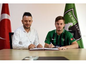 Denizlispor, Mert Sarıkuş ile profesyonel sözleşme imzaladı