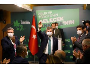 Ahmet Davutoğlu, partisinin Ankara kongresine katıldı