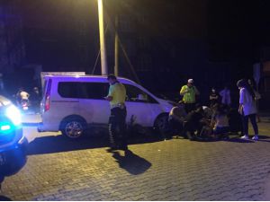 Antalya'da otomobil ile motosiklet çarpıştı: 1 yaralı