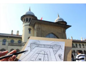 Osmanlı mirası üniversite öğrencileri çizimiyle kartpostala dönüşüyor