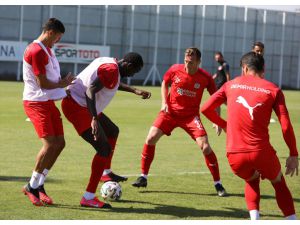 Sivasspor'da Kayserispor maçı hazırlıkları sürüyor