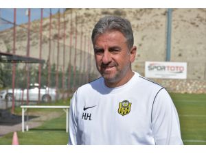 Yeni Malatyaspor Teknik Direktörü Hamza Hamzaoğlu: "İyi bir takım olduk"