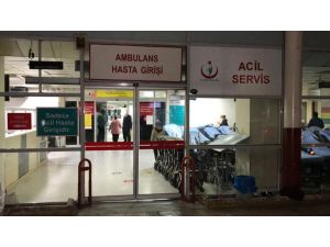 İzmir'de sahte içkiden zehirlendikleri şüphesiyle hastaneye başvuranlardan 4'ü hayatını kaybetti