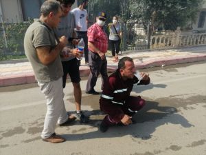 Hatay'daki yangınla mücadele eden "alev savaşçıları"na vatandaşlardan ayran ikramı