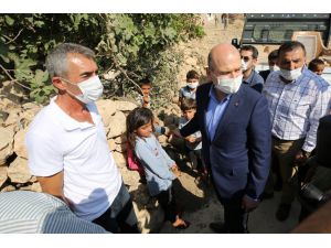 İçişleri Bakanı Soylu, darbedilen mevsimlik tarım işçilerini ziyaret etti: