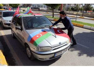 Van'da Azerbaycan'a destek için araç konvoyu oluşturuldu