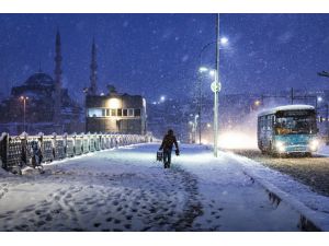 UEDAŞ'ın uluslararası fotoğraf yarışması "Şehrin Işıkları"nın kazananları belli oldu
