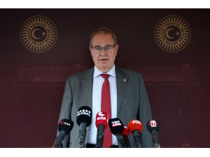CHP Sözcüsü Öztrak, MYK toplantısının ardından açıklama yaptı: