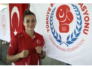 Milli boksör Buse Naz Çakıroğlu, olimpiyat şampiyonluğuna inanıyor: