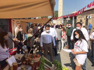 Mersin'de "Yeryüzü Pazarı" açıldı