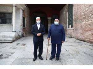 Diyanet İşleri Başkanı Erbaş ile Kafkas Müslümanları İdaresi Başkanı Paşazade'den, Ayasofya Camisi'ne ziyaret
