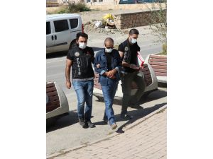 Elazığ'da valizinde uyuşturucu ele geçirilen şüpheli tutuklandı