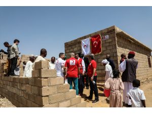Türk STK’ların Sudanlı selzedeler için inşa ettiği "Türk köyü"ndeki konutlar teslim edildi