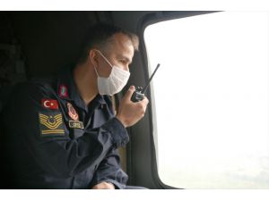 İzmir'de jandarmadan helikopterli trafik denetimi