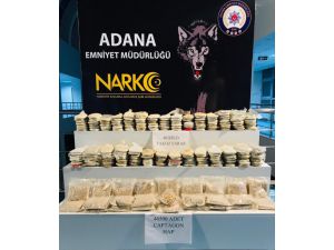 Adana'da 46 bin 500 uyuşturucu hap ile 40 kilogram esrar ele geçirildi