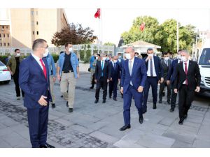 İçişleri Bakanı Süleyman Soylu, Gaziantep'te güvenlik toplantısına katıldı