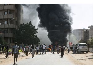 Sudan’da hayat pahalılığı, ekmek ve yakıt krizi protesto edildi