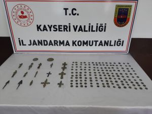 Kayseri'de tarihi eser operasyonu: 5 gözaltı