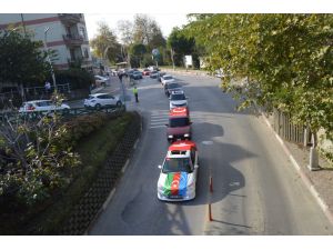 Modifiye araç tutkunlarından Azerbaycan'a konvoylu destek