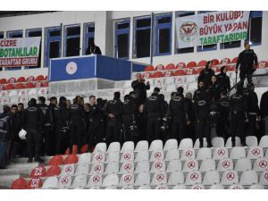 Şırnak'ta voleybol maçının ardından çıkan olaylarda 3 kişi gözaltına alındı