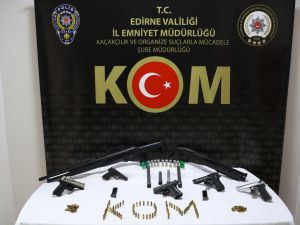 Edirne'de organize suç örgütlerine yönelik operasyonda 8 şüpheli yakalandı
