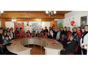 Karabük'te "özel" çocuklar 18 Mart programı düzenledi