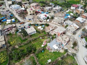 Depremler Hatay'da kırsal Söğüt Mahallesi'nin yarısından fazlasına zarar verdi