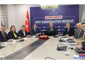 Dışişleri Bakanı Çavuşoğlu selden etkilenen Şanlıurfa'da: