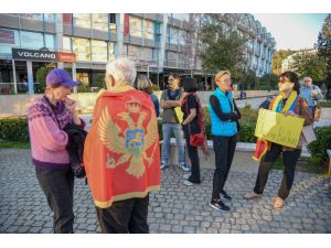Karadağ'da Ukrayna'ya destek yürüyüşü düzenlendi