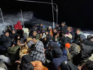 Muğla açıklarında 59 düzensiz göçmen kurtarıldı