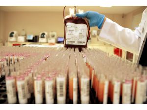 Kızılaydan gönüllü kan bağışçılarına "kan verin" çağrısı