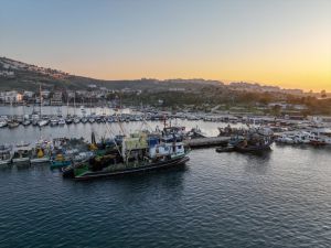 "Denizin mevsimlik işçileri" iftarı ve sahuru teknelerinde karşılıyor
