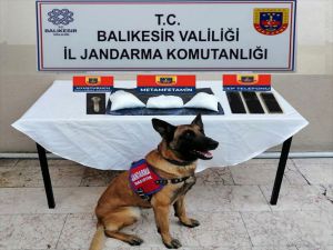 Balıkesir'de uyuşturucu operasyonunda 3 zanlı gözaltına alındı