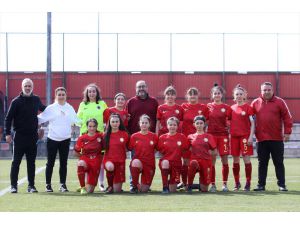 Gençlerbirliği'nde kadın futbolunun merkezi olma çalışmaları