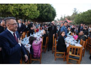 Cumhurbaşkanı Yardımcısı Oktay, Gazimağusa'da iftar programına katıldı