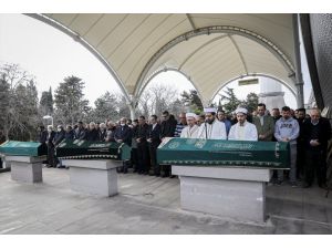 Kadıköy'de hakim eşini öldürüp intihar eden kadının cenazesi toprağa verildi