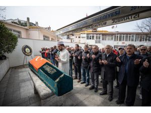 Eşi tarafından öldürülen hakimin cenazesi, Heybeliada'da toprağa verildi