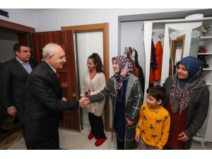 CHP Genel Başkanı Kılıçdaroğlu otizmli çocukların aileleriyle buluştu