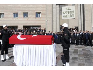 Eski AK Parti Kayseri Milletvekili Mustafa Duru, memleketi Kayseri'de toprağa verildi