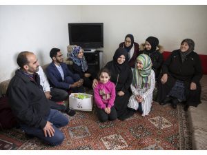 YTB'li yabancı öğrencilerden Suriyeli ailelere yardım
