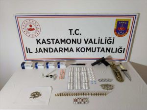 Kastamonu'da düzenlenen uyuşturucu operasyonunda 2 kişi yakalandı