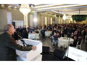 Cumhurbaşkanı Erdoğan, Başakşehirli Romanlar Geleneksel İftar Buluşması'nda konuştu: (1)