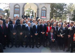 MHP Kayseri milletvekili adayları kurban keserek seçim çalışmalarına başladı